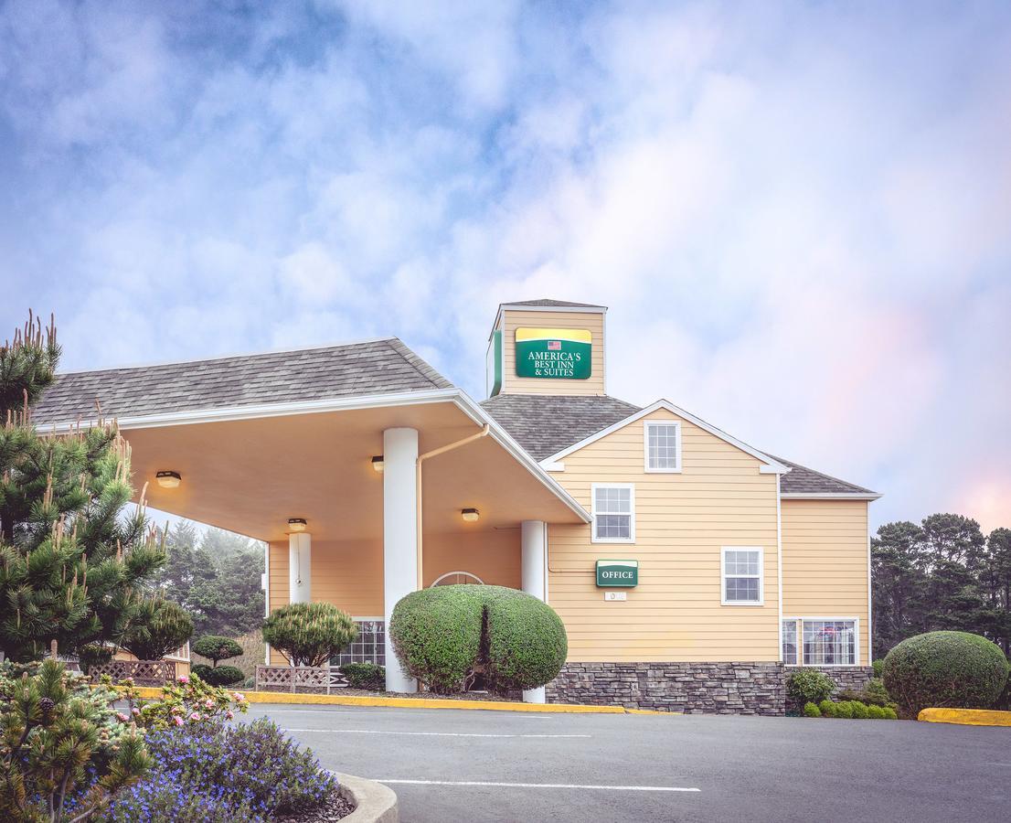 Paradise Inn & Suites At Lincoln City Exterior foto