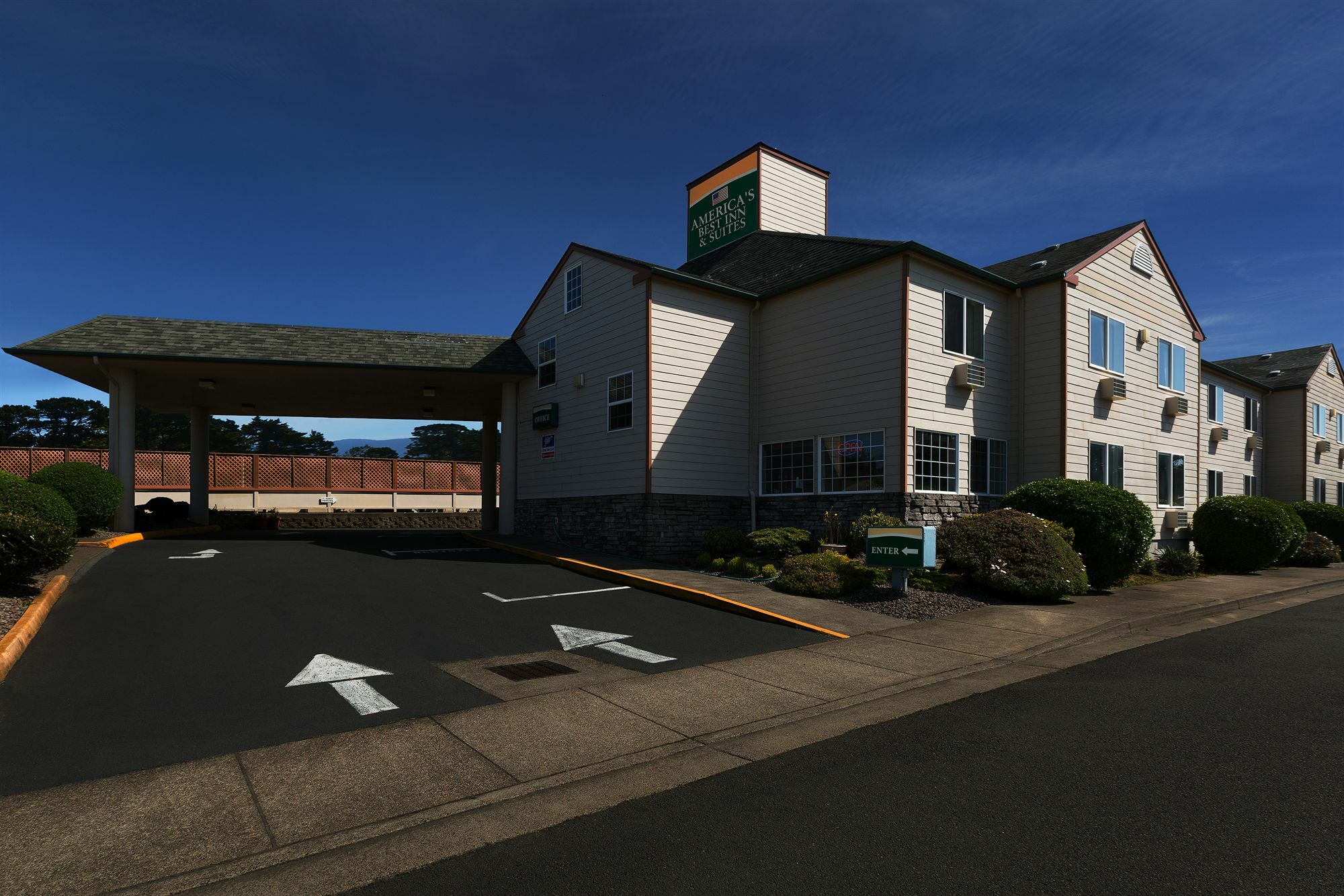 Paradise Inn & Suites At Lincoln City Exterior foto